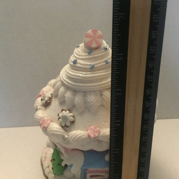 Lightup Holiday 6'' Decorative Candy House - Picture 8 of 10